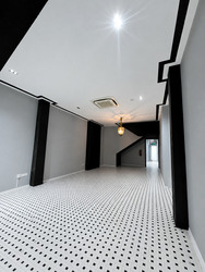 Tessensohn Road (D8), Office #581371491
